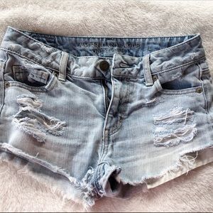 American eagle light jean shorts